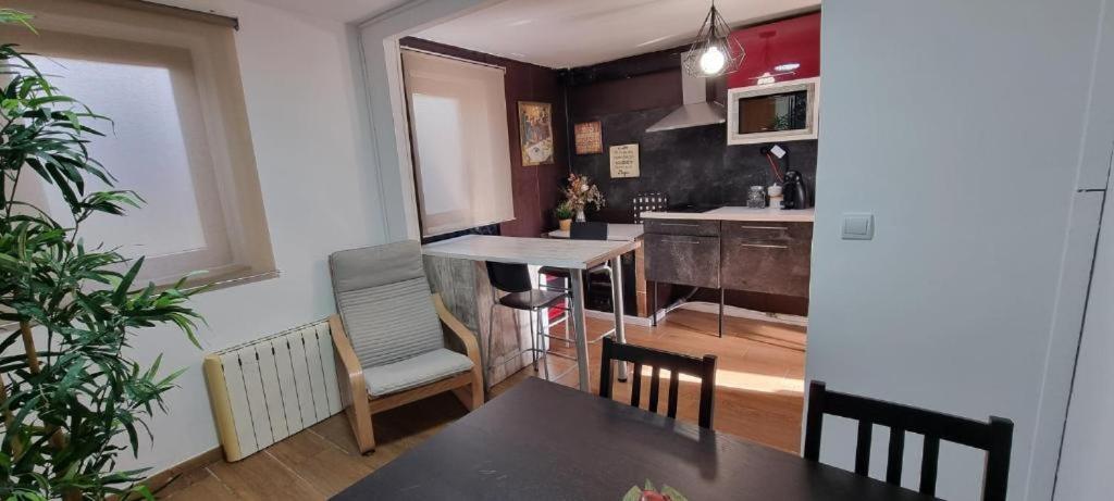 Tipica Casa De Piedra Сasa de vacaciones